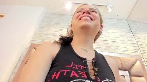  DOROTHY online show from April 10, 2026, 5:23 am