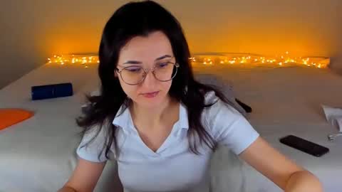 Snapshot of dorotty_ chatting on December 28, 2024, 1:29 am Your Dorotty online show from December 28, 2024, 1:29 am