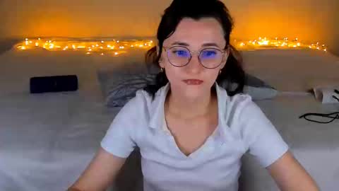 Snapshot of dorotty_ chatting on January 24, 2025, 11:56 pm Your Dorotty online show from January 24, 2025, 11:56 pm