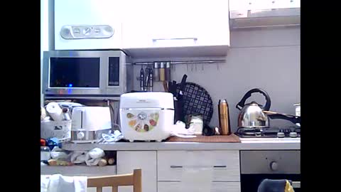 Dorrie Ann online show from December 19, 2024, 4:02 pm