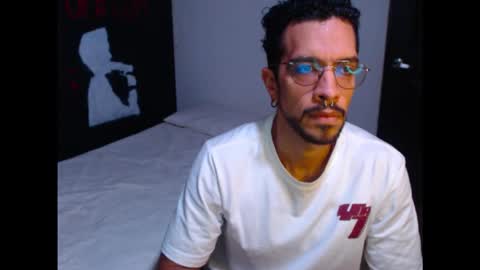 Snapshot of dostoyrodia_34 chatting on October 10, 2025, 8:41 pm will online show from October 10, 2025, 8:41 pm