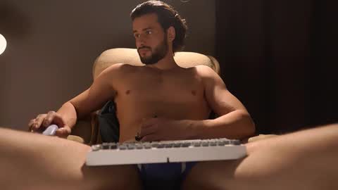 Keen online show from February 24, 2026, 1:25 am