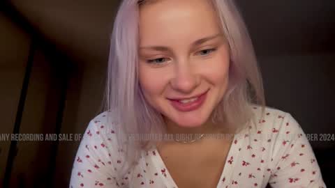 Lana  Eva  dont forget to give us a thumb up online show from December 9, 2024, 2:34 am