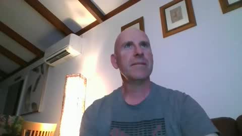 downundercock22 online show from November 3, 2025, 12:28 pm