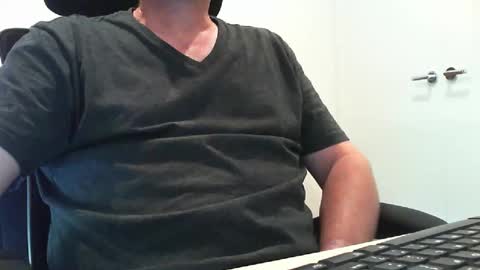 downunderwonder13 online show from March 22, 2026, 1:42 am