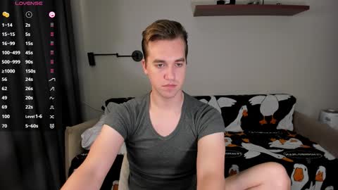 Snapshot of dr_your_dream chatting on November 7, 2025, 9:48 pm Mervin online show from November 7, 2025, 9:48 pm