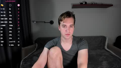 Snapshot of dr_your_dream chatting on November 15, 2025, 10:37 pm Mervin online show from November 15, 2025, 10:37 pm