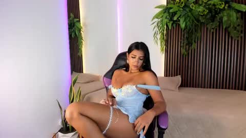 Snapshot of dracaryss_ chatting on May 20, 2026, 1:39 pm Lissa Or DRACARYSS your dragon Queen online show from May 20, 2026, 1:39 pm