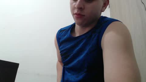 draco_boy2000 online show from April 21, 2026, 1:42 am