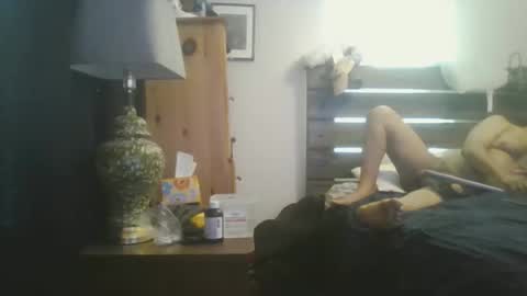 dragomoon70 online show from April 24, 2026, 5:48 pm