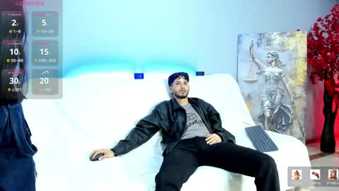 Snapshot of drake_and_zara chatting on May 13, 2026, 12:35 pm Drake and Zara online show from May 13, 2026, 12:35 pm