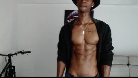 Drake 23 online show from March 27, 2026, 9:42 am