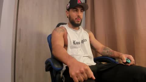 Snapshot of drake_jackson11 chatting on November 17, 2025, 10:43 am drake jackson11 online show from November 17, 2025, 10:43 am