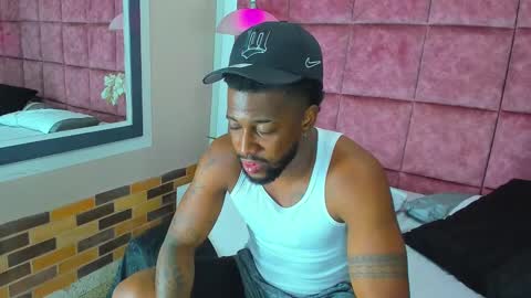 Snapshot of drake_nassir4 chatting on December 4, 2024, 6:22 am ---Drake--- online show from December 4, 2024, 6:22 am