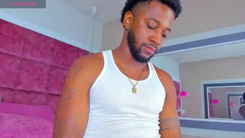 Snapshot of drake_nassir4 chatting on February 7, 2025, 6:34 pm ---Drake--- online show from February 7, 2025, 6:34 pm