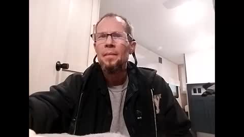 Snapshot of drakefimon chatting on November 20, 2025, 9:25 pm drakefimon online show from November 20, 2025, 9:25 pm