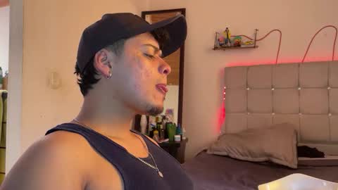 Snapshot of drakenn_ chatting on April 1, 2026, 2:03 pm drakeeee online show from April 1, 2026, 2:03 pm