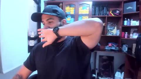 Drako online show from February 26, 2025, 1:19 pm