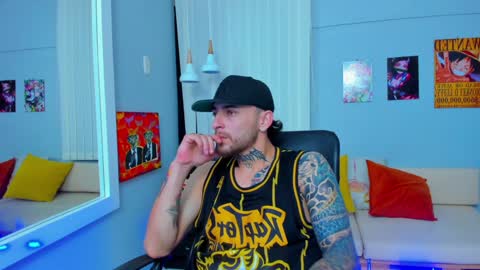 Snapshot of drako_lamar chatting on January 9, 2025, 3:23 pm Drako online show from January 9, 2025, 3:23 pm