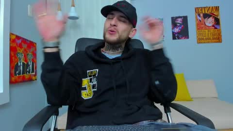 Snapshot of drako_lamar chatting on February 19, 2025, 12:22 pm Drako online show from February 19, 2025, 12:22 pm