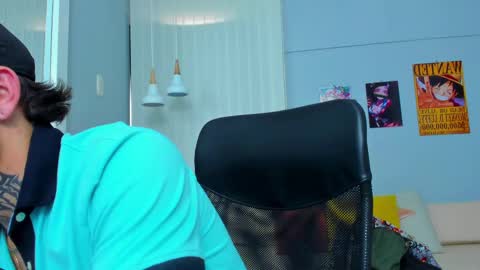 Snapshot of drako_lamar chatting on February 25, 2025, 6:42 pm Drako online show from February 25, 2025, 6:42 pm