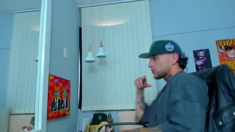 Snapshot of drako_lamar chatting on March 10, 2025, 6:23 pm Drako online show from March 10, 2025, 6:23 pm