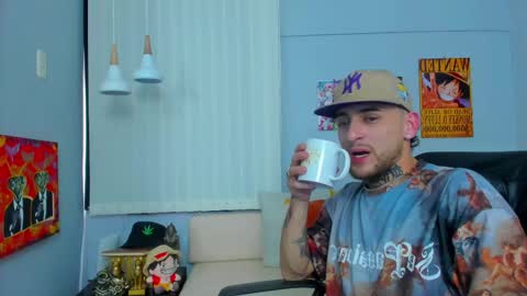 Snapshot of drako_lamar chatting on March 11, 2025, 6:30 pm Drako online show from March 11, 2025, 6:30 pm