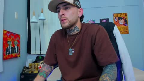 Snapshot of drako_lamar chatting on March 12, 2025, 6:33 pm Drako online show from March 12, 2025, 6:33 pm