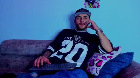 Snapshot of drako_lamar chatting on October 7, 2025, 2:09 am Drako online show from October 7, 2025, 2:09 am