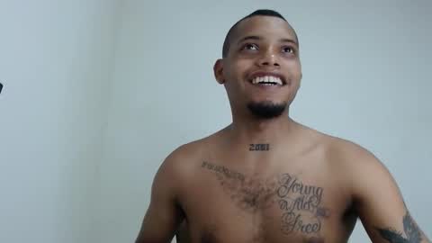 Snapshot of drako_monstercock chatting on January 16, 2026, 10:14 pm drako_monstercock online show from January 16, 2026, 10:14 pm