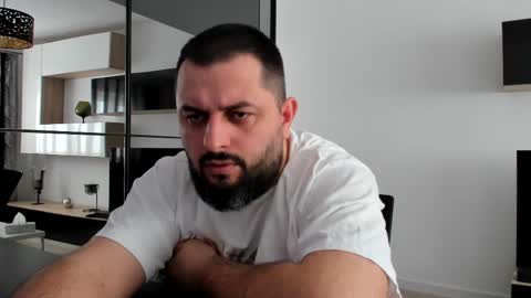 Draven A online show from March 4, 2025, 9:29 am