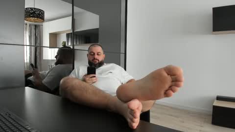 DravenPeak online show from October 19, 2025, 10:49 am