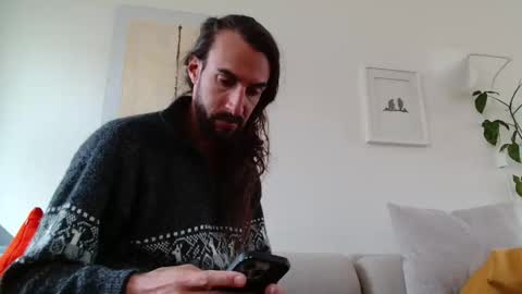 new profile Aircum99  online show from May 6, 2026, 4:12 pm