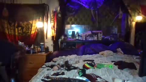 Snapshot of dreadedchefloxxx chatting on February 9, 2025, 3:32 am DreadedChefLoXXX online show from February 9, 2025, 3:32 am