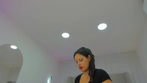 Snapshot of dream_nena chatting on September 22, 2025, 4:14 am N E N A online show from September 22, 2025, 4:14 am