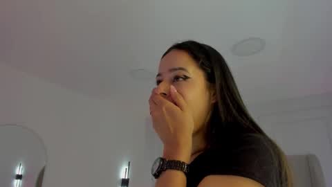 Snapshot of dream_nena chatting on October 14, 2025, 3:51 am N E N A online show from October 14, 2025, 3:51 am