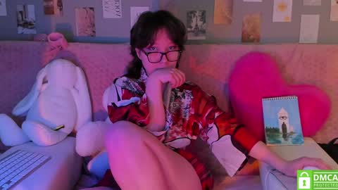 Snapshot of dreamgirllove chatting on February 8, 2025, 4:57 am Billy online show from February 8, 2025, 4:57 am