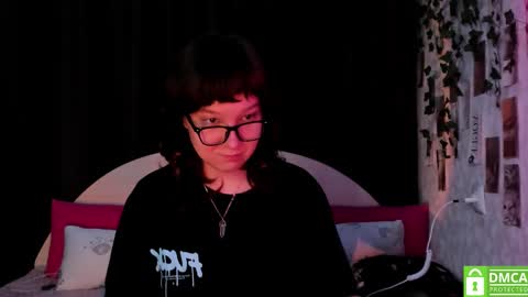 Snapshot of dreamgirllove chatting on September 27, 2025, 3:44 am Billy online show from September 27, 2025, 3:44 am