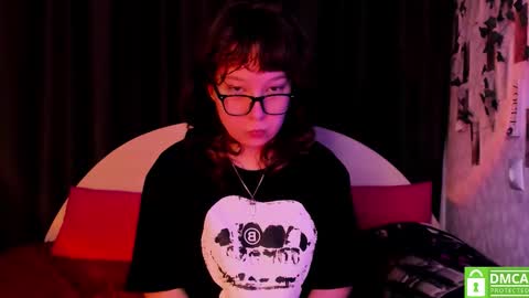 Snapshot of dreamgirllove chatting on October 27, 2025, 2:04 am Billy online show from October 27, 2025, 2:04 am