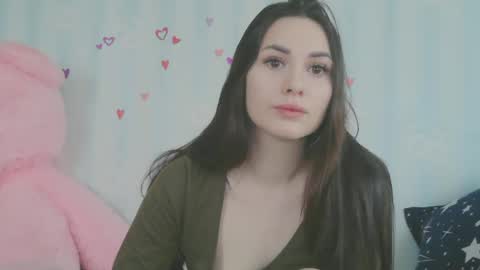 Snapshot of dreamkaren_ chatting on March 2, 2025, 11:18 am Karina online show from March 2, 2025, 11:18 am