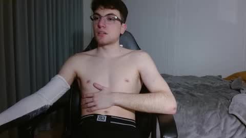 Snapshot of dreammicok chatting on March 15, 2026, 2:17 am DreamBoy online show from March 15, 2026, 2:17 am