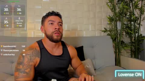 Snapshot of dreammr1 chatting on January 14, 2025, 1:04 am cris online show from January 14, 2025, 1:04 am