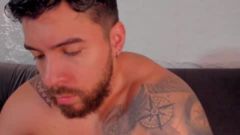 Snapshot of dreammr1 chatting on October 21, 2025, 8:53 pm cris online show from October 21, 2025, 8:53 pm