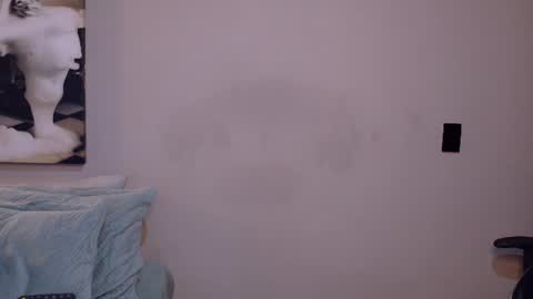 Snapshot of dreammr1 chatting on June 25, 2026, 9:52 pm cris online show from June 25, 2026, 9:52 pm