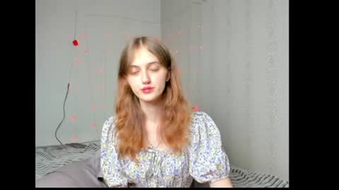 dreamy_pollyyy online show from June 16, 2026, 7:27 pm