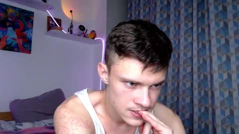 Snapshot of dreamyadam chatting on November 1, 2025, 7:05 pm Adam Dream online show from November 1, 2025, 7:05 pm