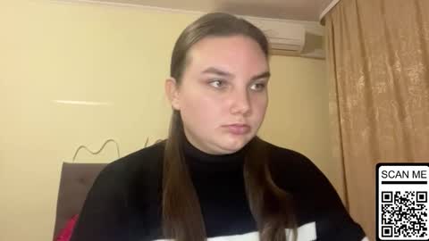 Snapshot of dreamyblushfairy chatting on October 12, 2025, 4:11 am Mila online show from October 12, 2025, 4:11 am