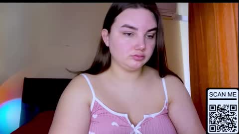 Mila online show from February 28, 2026, 11:11 am