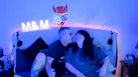 DreamyCouple01 online show from June 5, 2026, 10:21 am