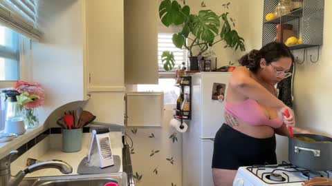 Snapshot of dreamyriri chatting on January 15, 2025, 10:46 pm RIRI OR DREAMY online show from January 15, 2025, 10:46 pm